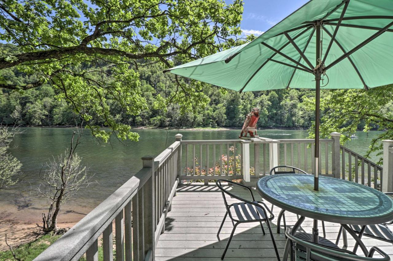 Lakeview Escape With Direct White River Access! Extérieur photo